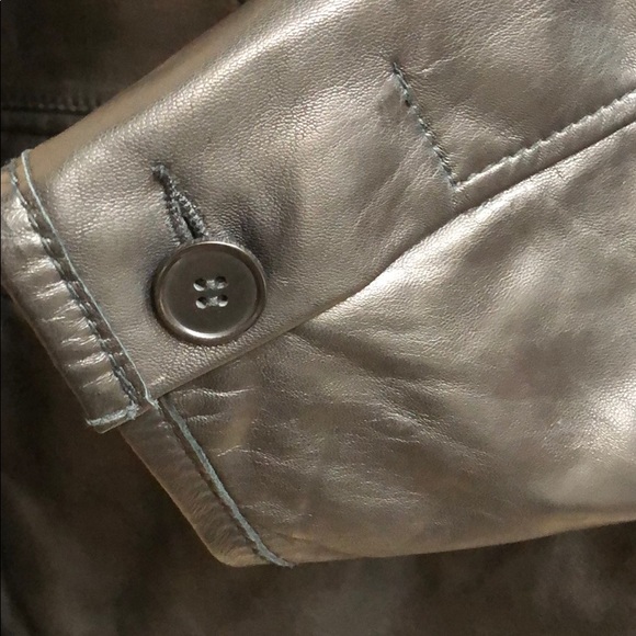 Leather jacket - Picture 6 of 8